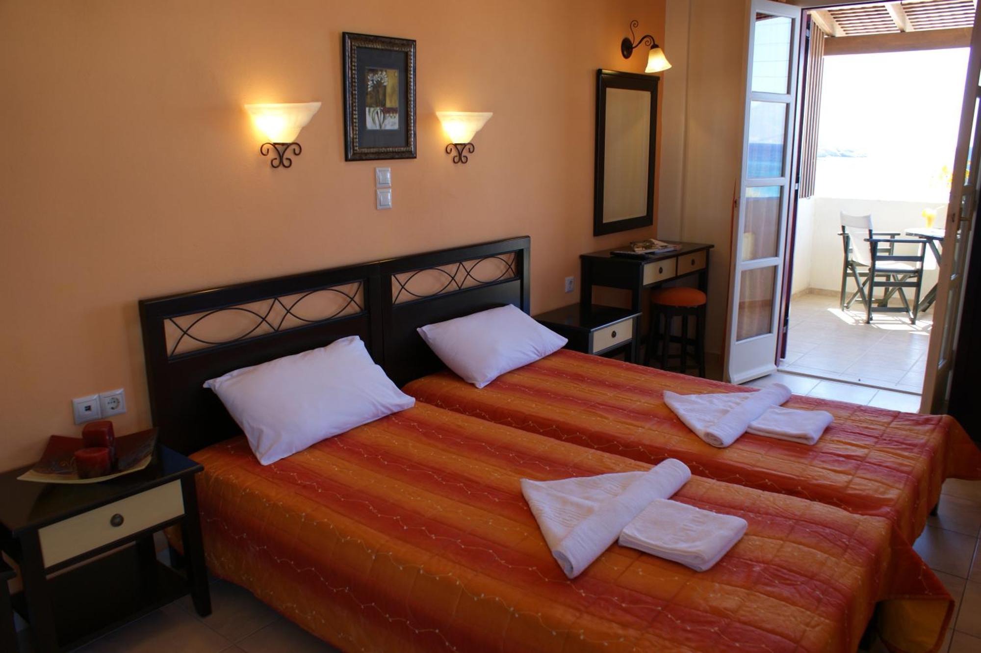 Verykokkos On The Beach Agia Anna  Exterior photo