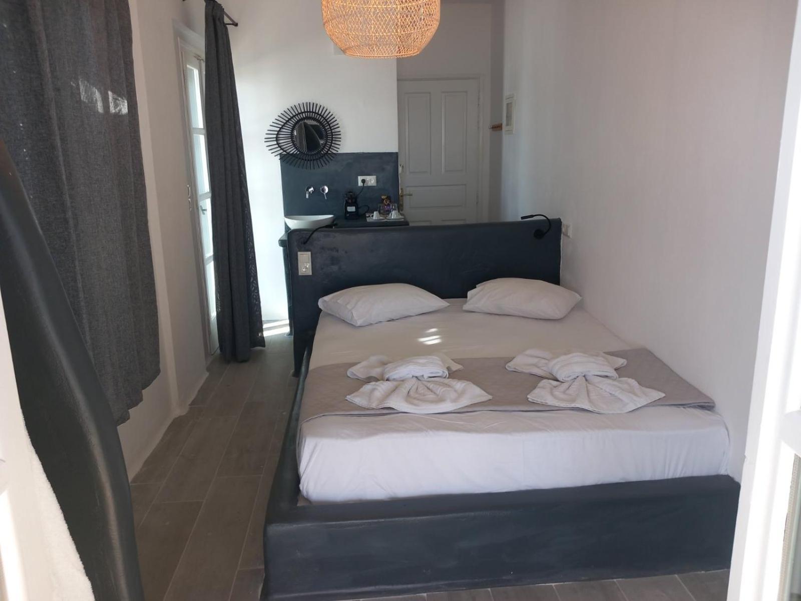 Verykokkos On The Beach Agia Anna  Room photo